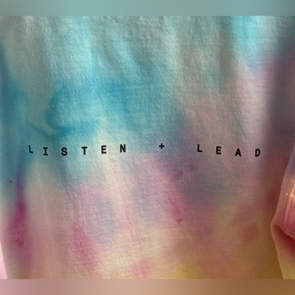 **BRAND NEW** FORWARD TIE-DYE HOODY- WORN BY JASON SUDEIKIS - GOLDEN GLOBES (M) - Picture 7 of 12